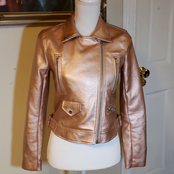 Love Tree Jackets & Blazers - Love Tree Champagne Jacket Size Small
